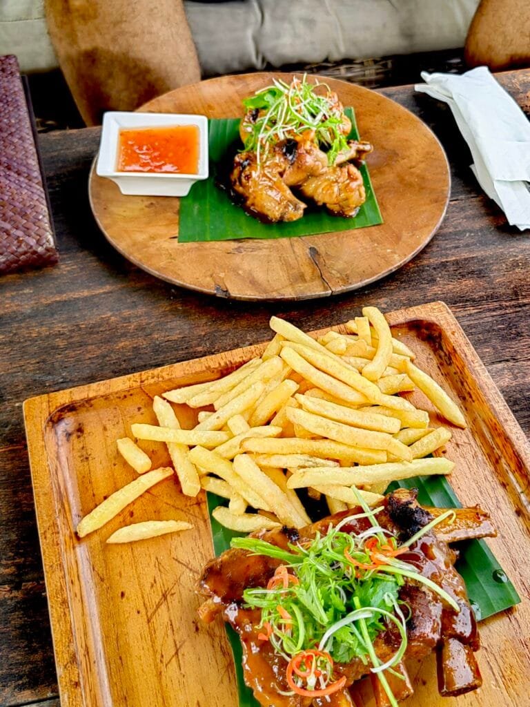 Lunch at Ja'Jan by the Sea